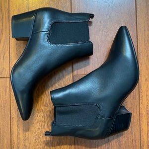 BNIB Aldo Black Bootie Grillan Style